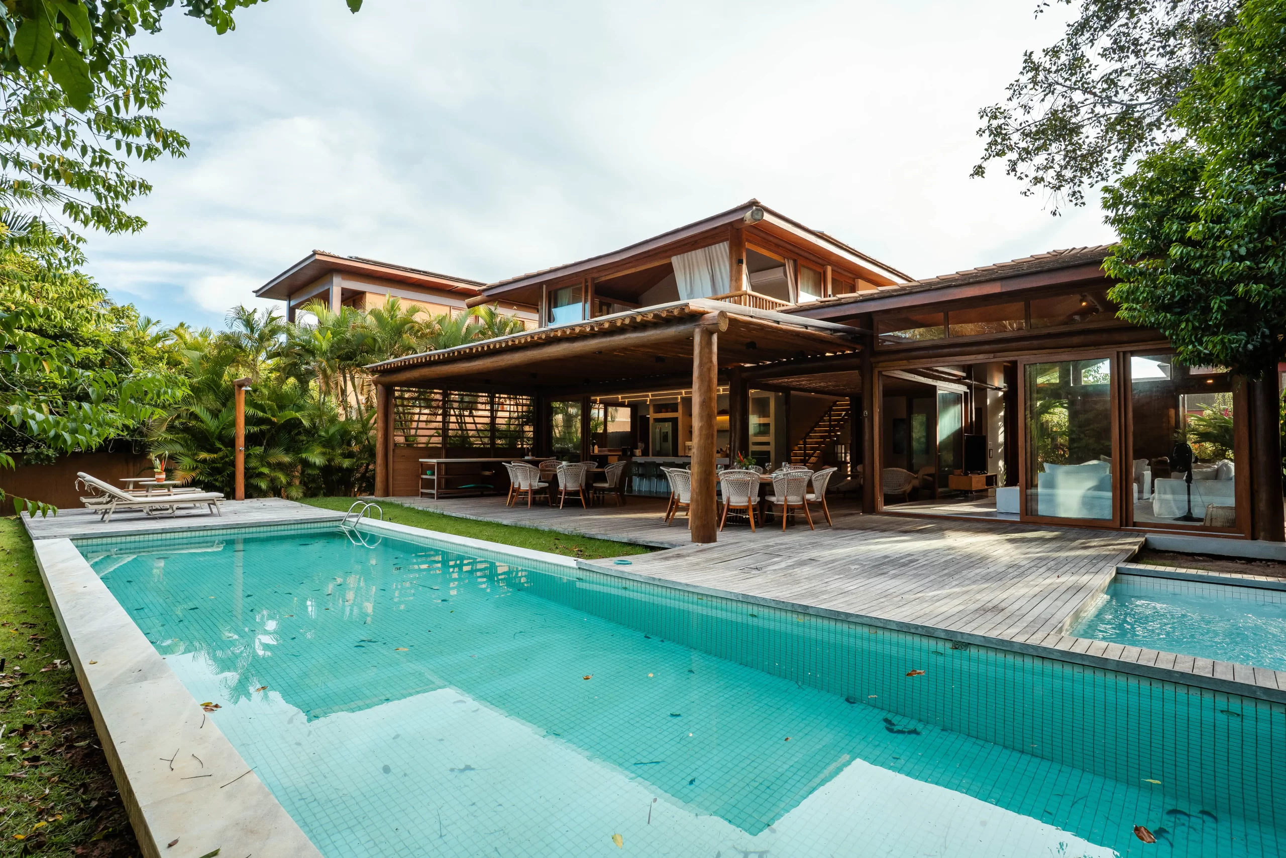 Image hover effect image